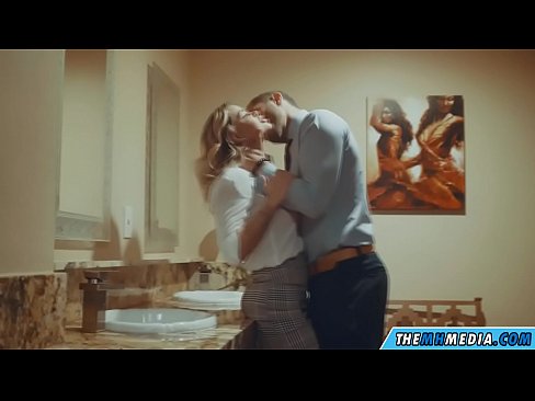 ❤️ Thaum ib tug busty blonde ntxias koj nyob rau hauv ib tug pej xeem chav dej ❌ tawv porn ntawm porn hmn.sex-porntube.ru Ib ❤